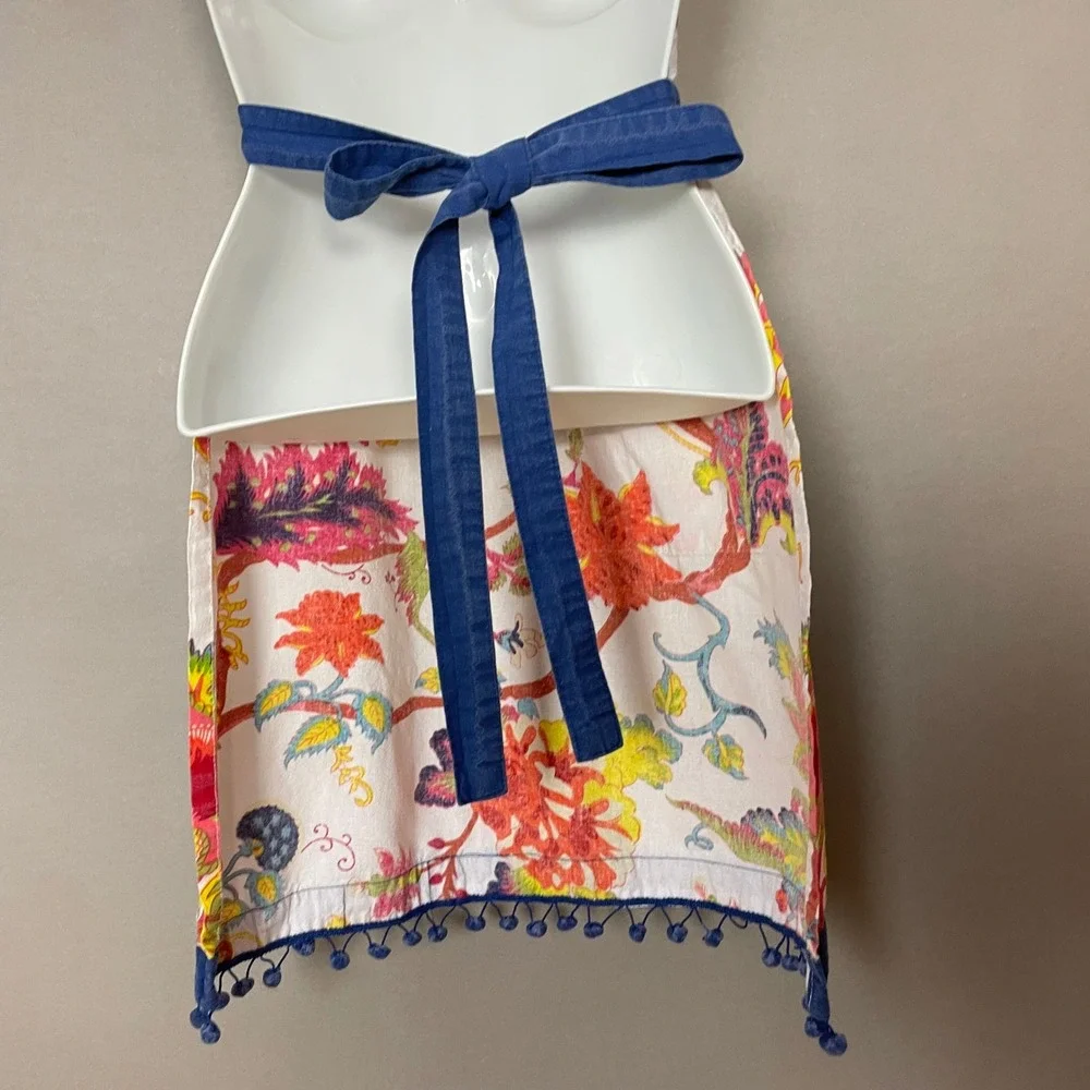 Sur La Table Floral Apron Colorful Cotton Pom Pom Trim Halter Neck Tie Kitchen